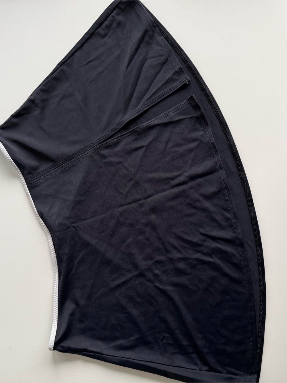 La Blanca Black Swim Skirt Cover Up Swim Bottom Size L Made in USA
